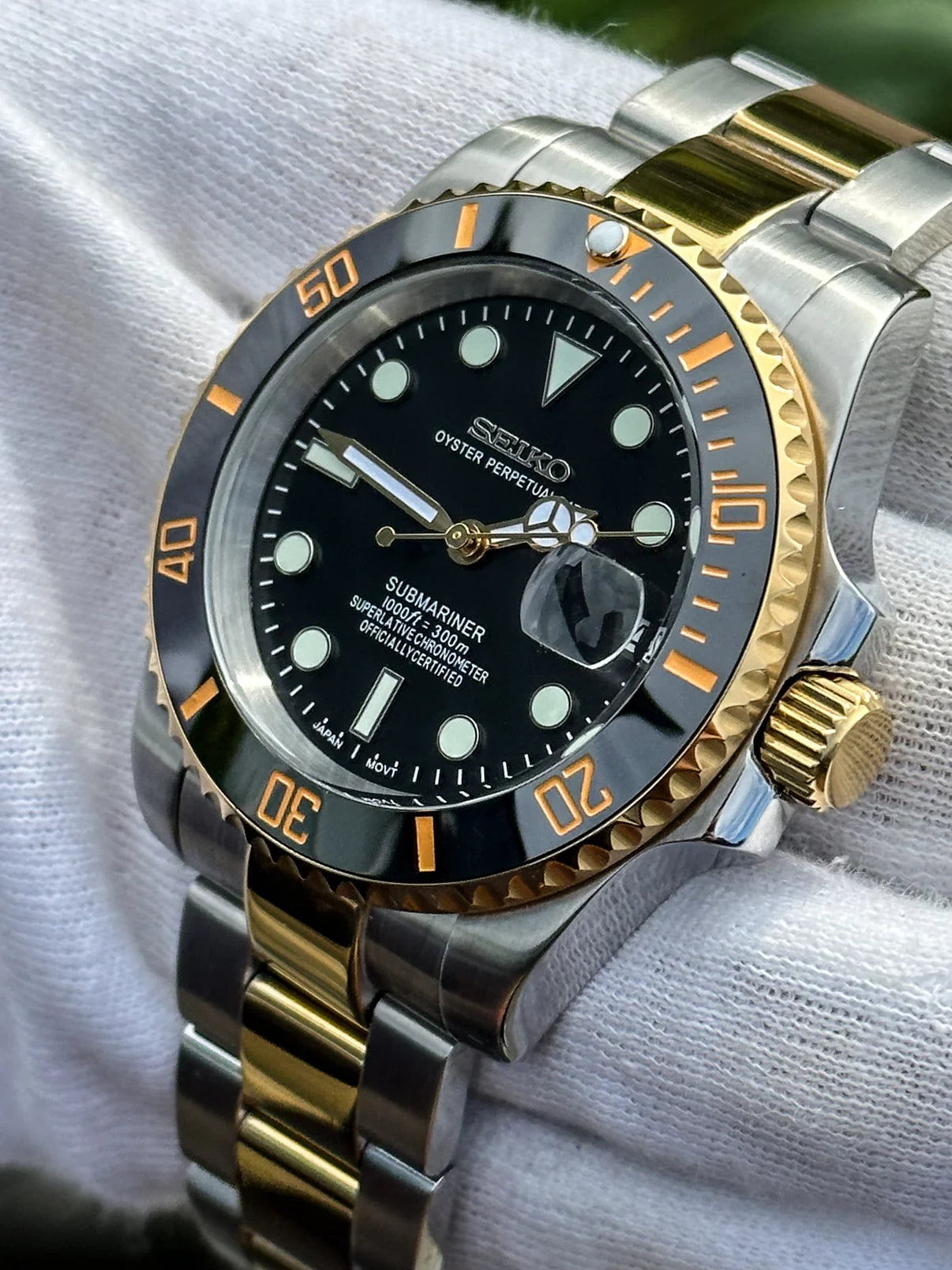 Black & Gold Two Tone Submariner Mod