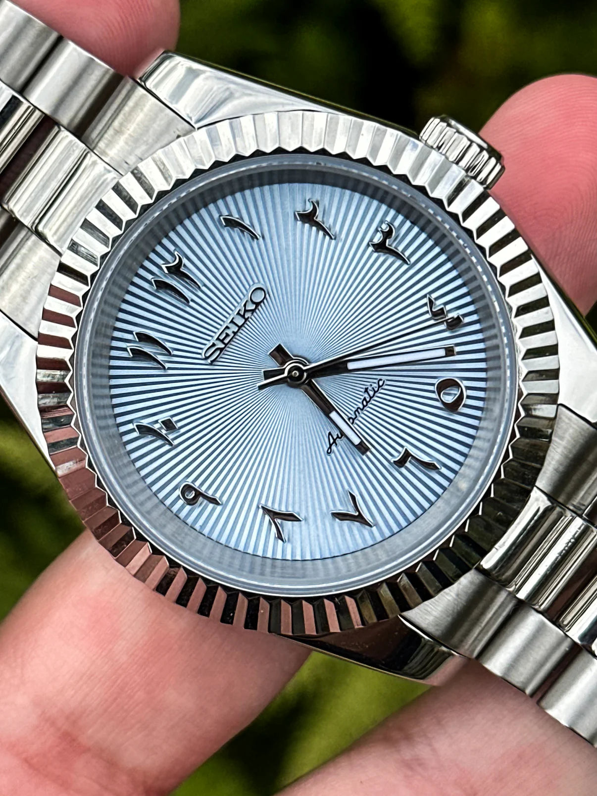 Sky Blue Arabic President Mod