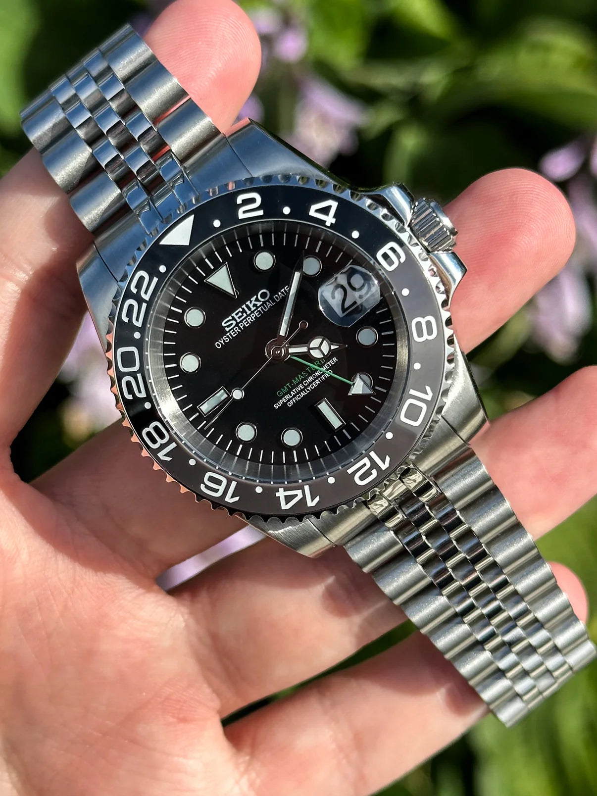Seiko GMT Silver-Black