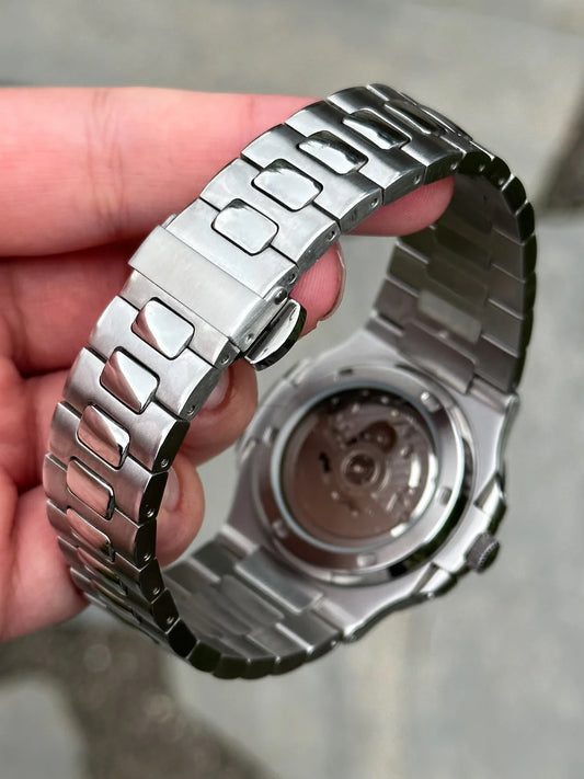 Open Heart Ti**any Nautilus